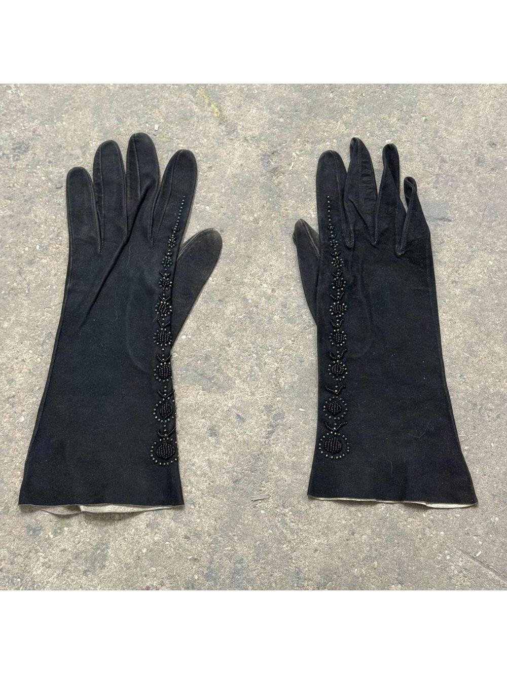 Vintage Women's Black Beaded Suede Gloves